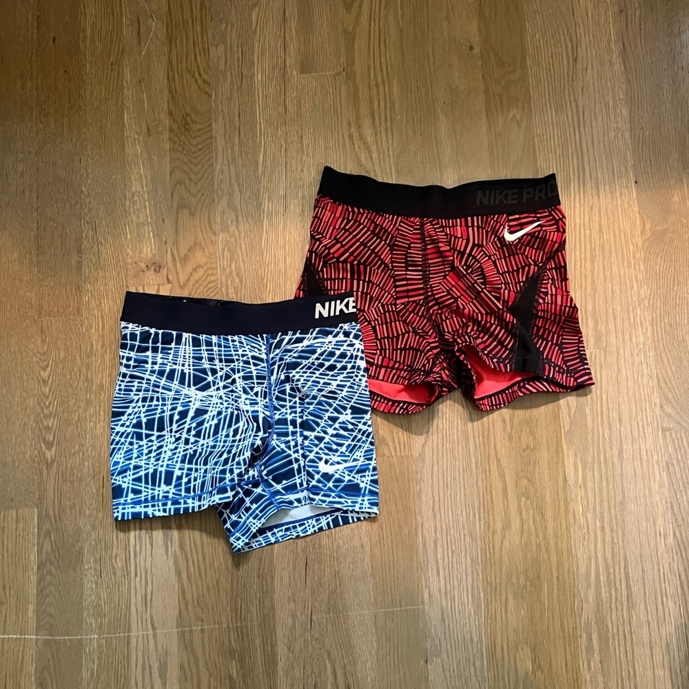 Nike pros size small bundle